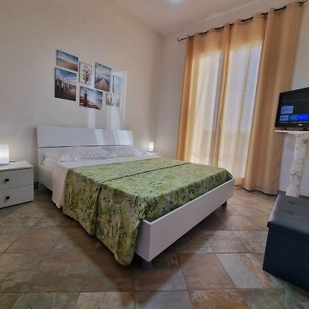 Al Vecchio Carrubo - Lovely 2-Rooms House & Patio Marsala Exterior photo
